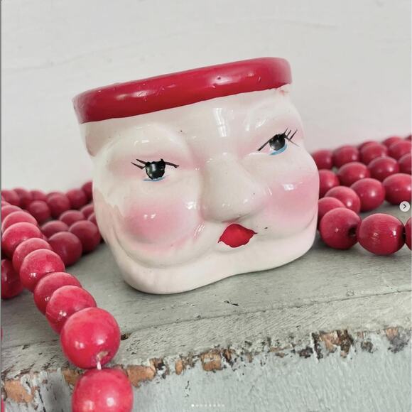 Vintage Christmas Santa Head Ceramic Vase Handleless Mug Unique - Picture 1 of 7